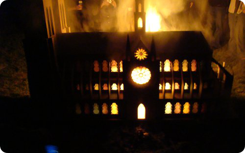 The Cathedral of Notre Bun ablaze